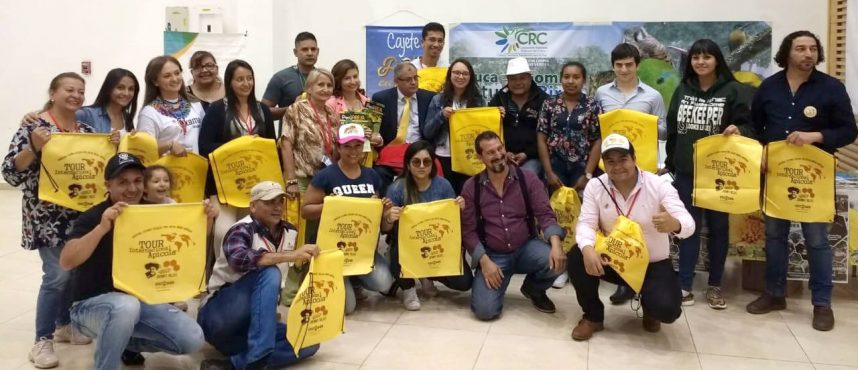 Primera Jornada en el 1er Tour Internacional Apícola